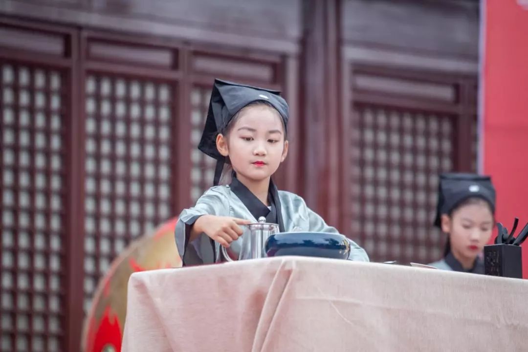 茗敬教育